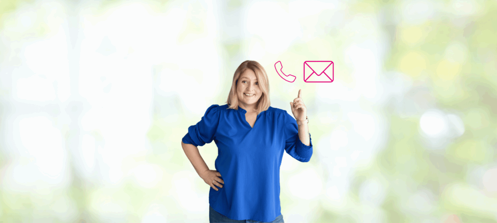 Kommunikationstrainerin Sandra Richter und ein Icon für Telefon und Mail